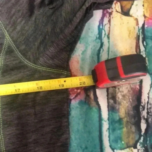 Core 365 carbon gray size Medium women’s activewear top - Picture 6 of 10